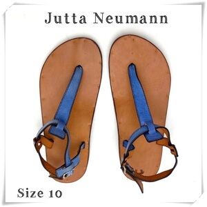 JUTTA Neumann New York Thong Ankle Strap Leather Sandal in Blue Size 10 New